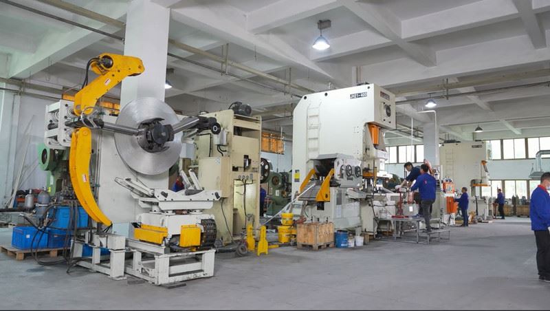 Hook production lie of solar pv roof hooks Hook production lie of solar pv roof hooks