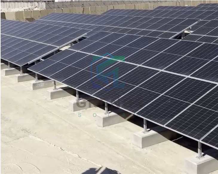 Sistem Pemasangan Basis Beton Tanah Surya